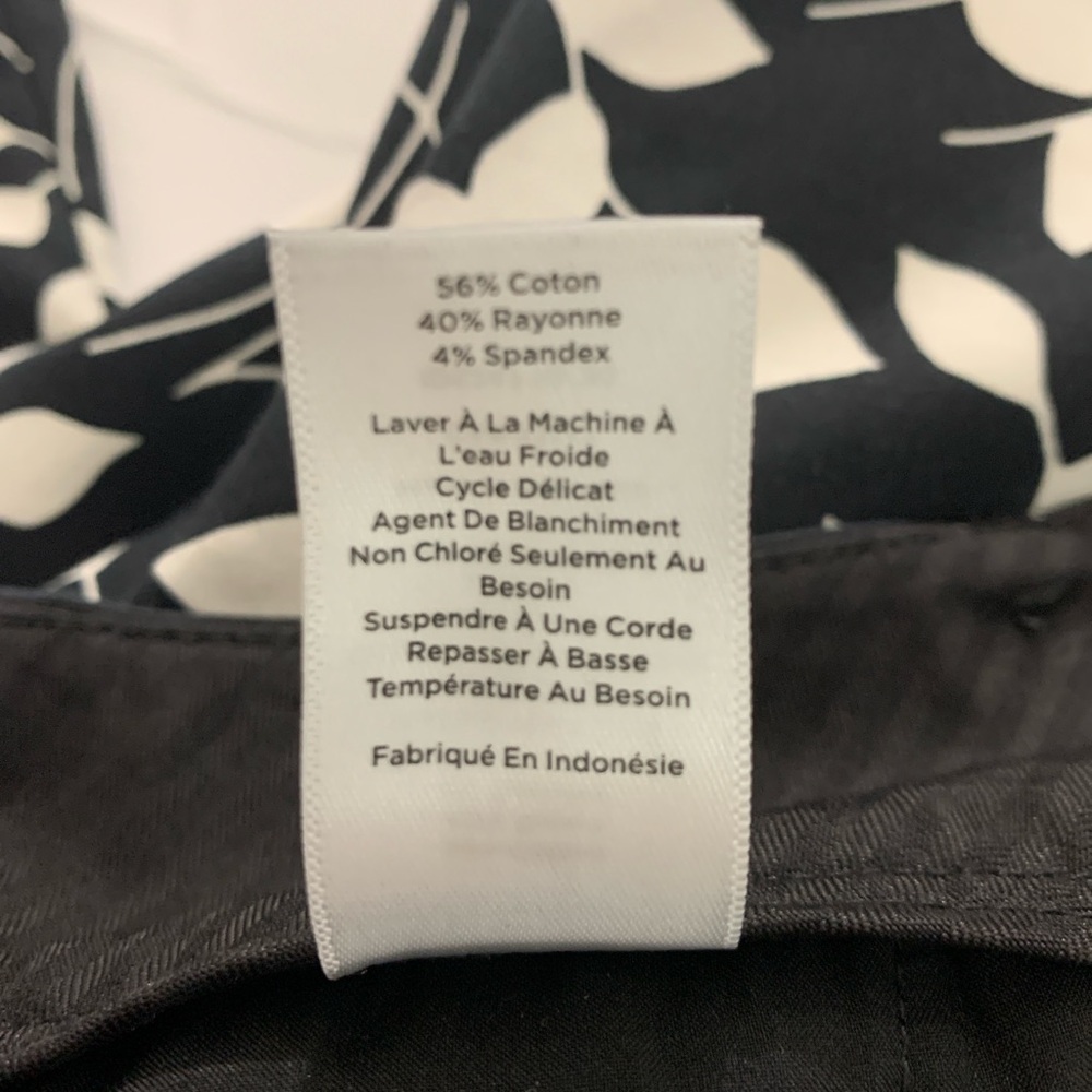 Talbots Hampshire Ankle Pants - Abstract Leaves Size 4 - Picture 6 of 11